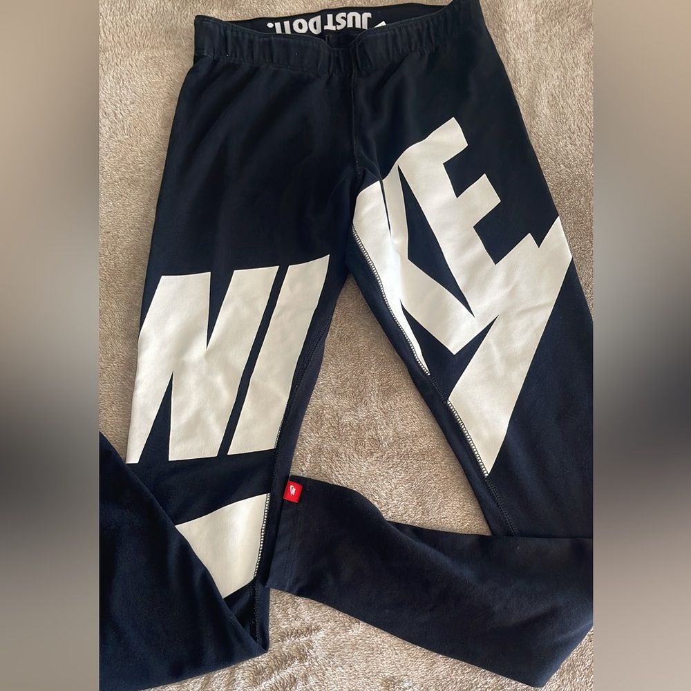 Nike Black Performance Leggings